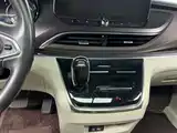 Фото 8 - Buick GL8