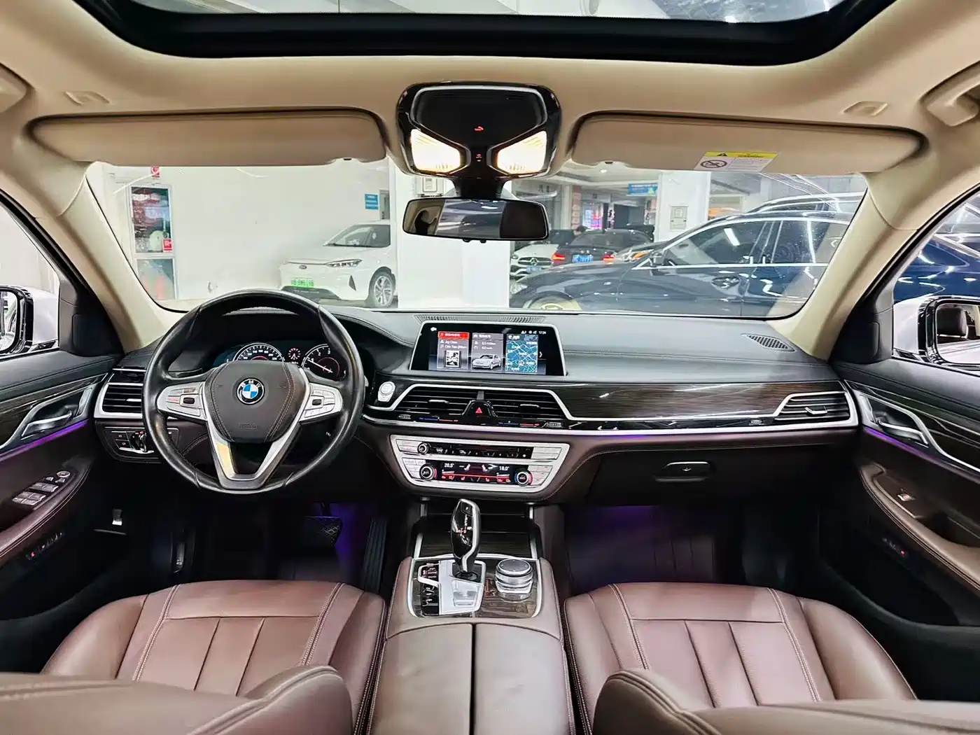 BMW 7 Series 2018 730Li Leading Type Excellence Package фото 4