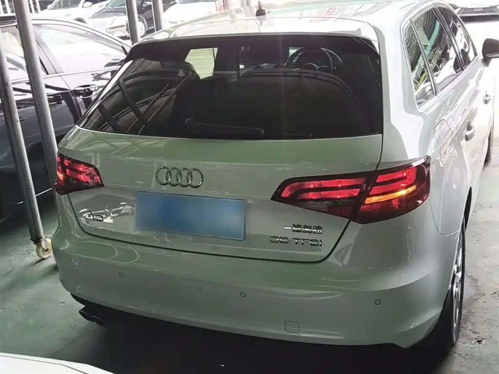 Audi A3 2016 Sportback 35 TFSI Progressive фото 6