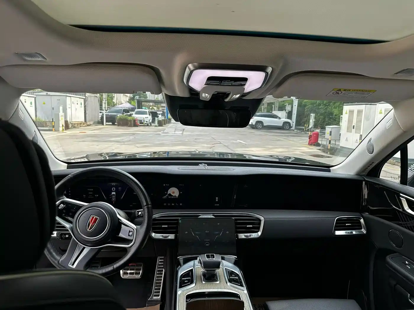 Hongqi E-HS9 2023 2022 690km Qi Xiang Edition (6-seater)