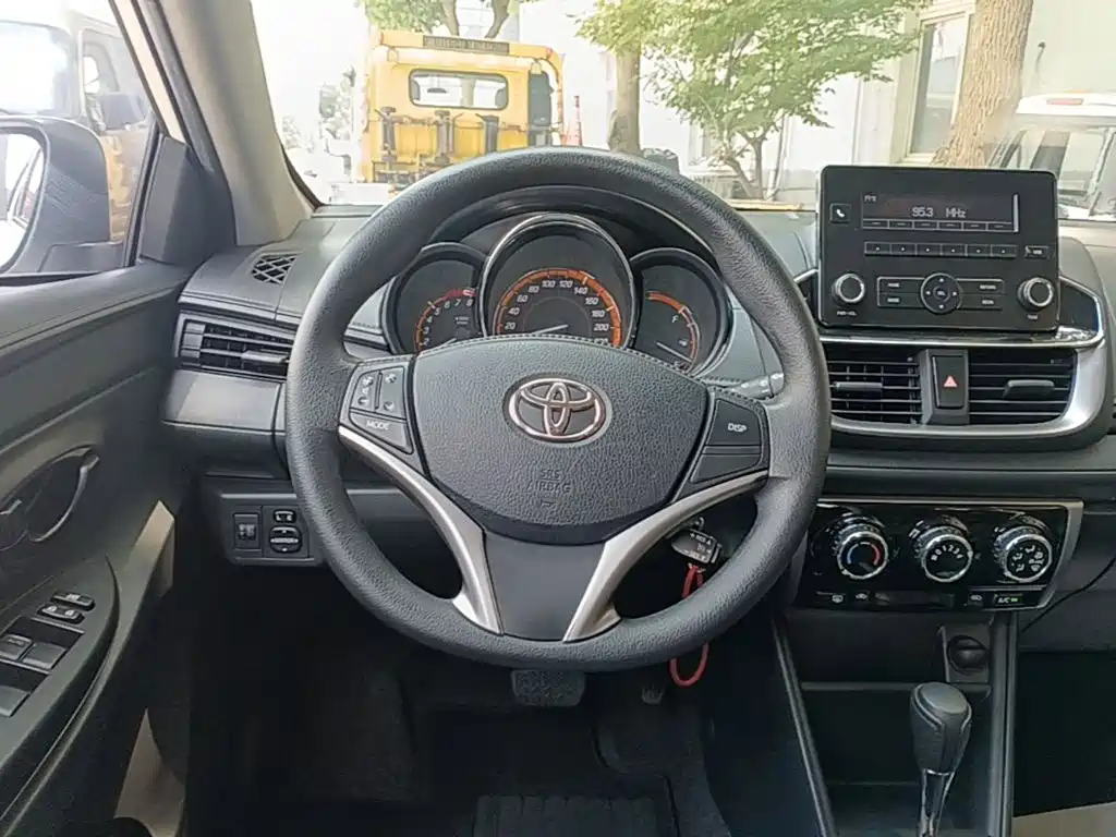 Toyota Yaris, миниатюра 11