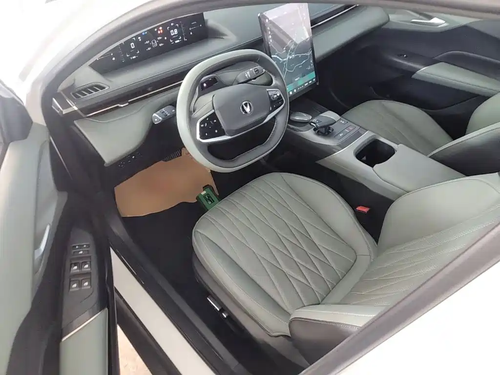 Changan Yida 2023 2023 Blue Whale NE 1.5T GDI DCT Pilot