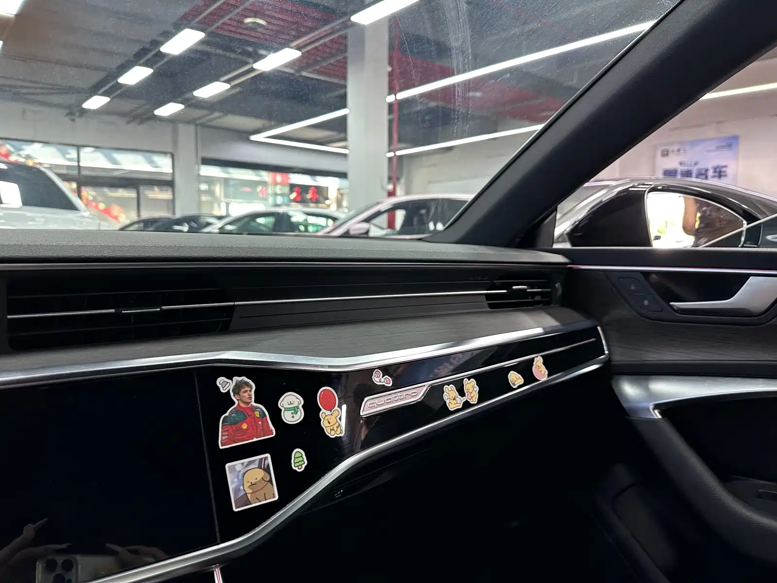 Photo 3 - Audi A7L