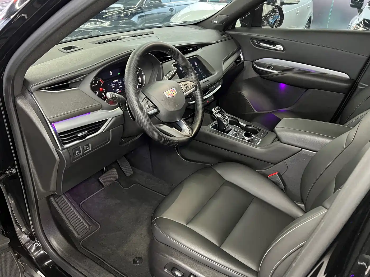 Cadillac XT4 2023 2023 Model Year 28T Two-Wheel Drive Luxury Model
