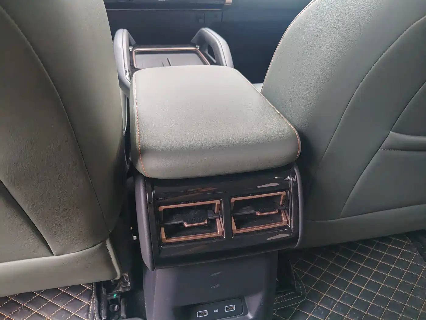 iCAR 03 2024 2024 401km 2WD Coffee Startup Edition