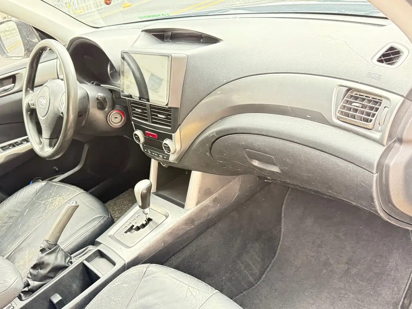 Subaru Forester 2011 2.5XS Automatic Luxury Edition фото 9