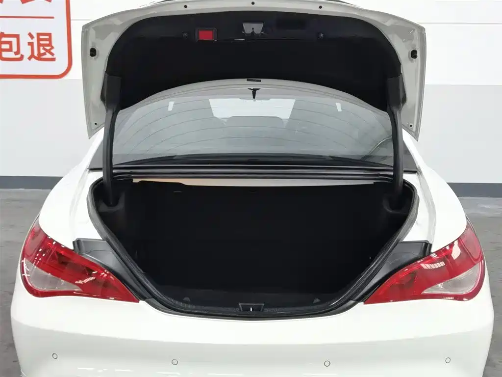 Mercedes-Benz CLA (Import) 2017 CLA 200 Dynamic фото 16