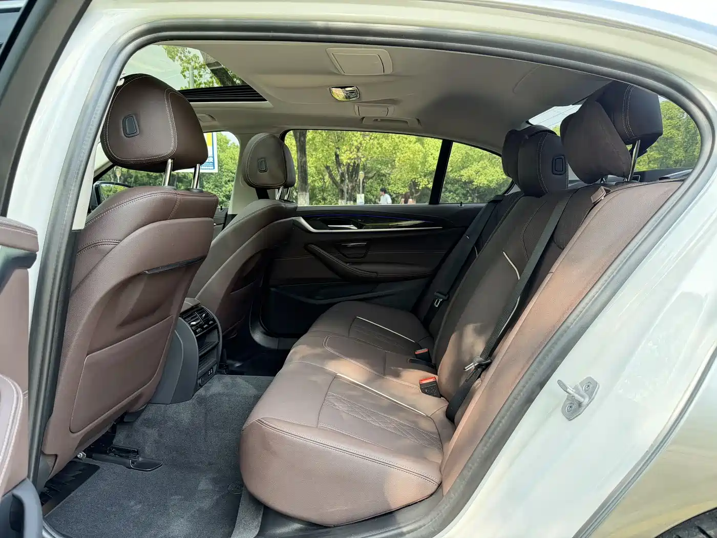 BMW 5 Series 2021 525Li Luxury Package фото 13