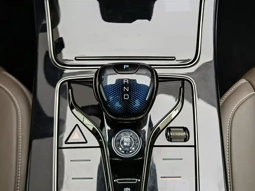 BYD HAN