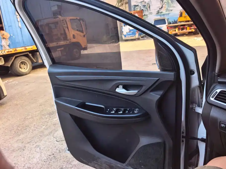 Baojun 730 2020 2019 1.5L Manual Fashion Edition 7-Seater China VI