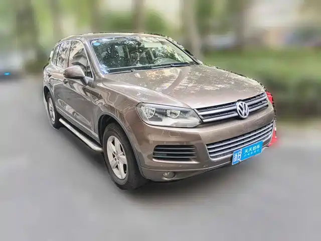 Volkswagen Touareg 2011 3.0TSI Standard — фото 3