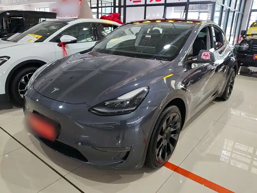 Tesla Model Y 2022
