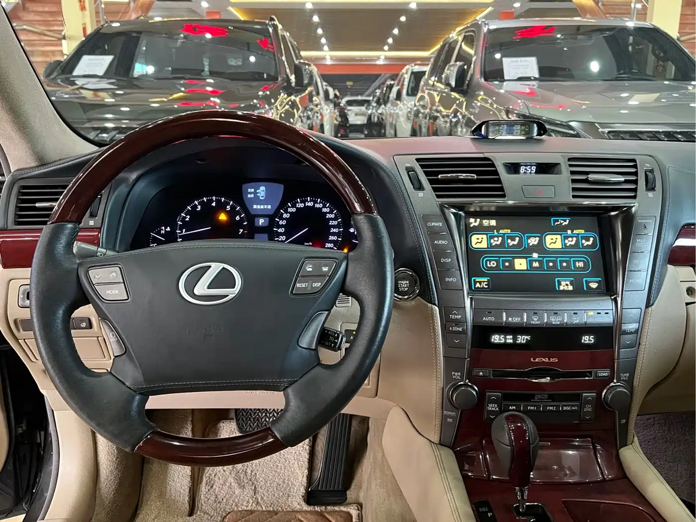 Lexus LS 2006 460L фото 10