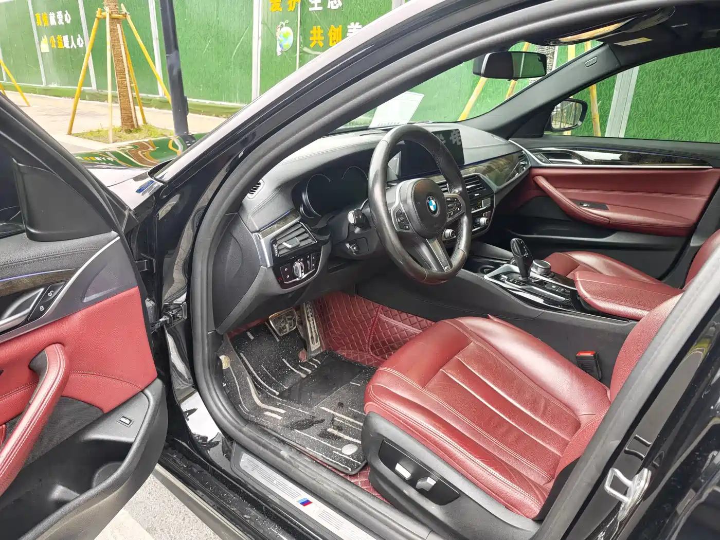 BMW 5 Series 2018 Facelift 530Li Leading M Sport Package фото 4