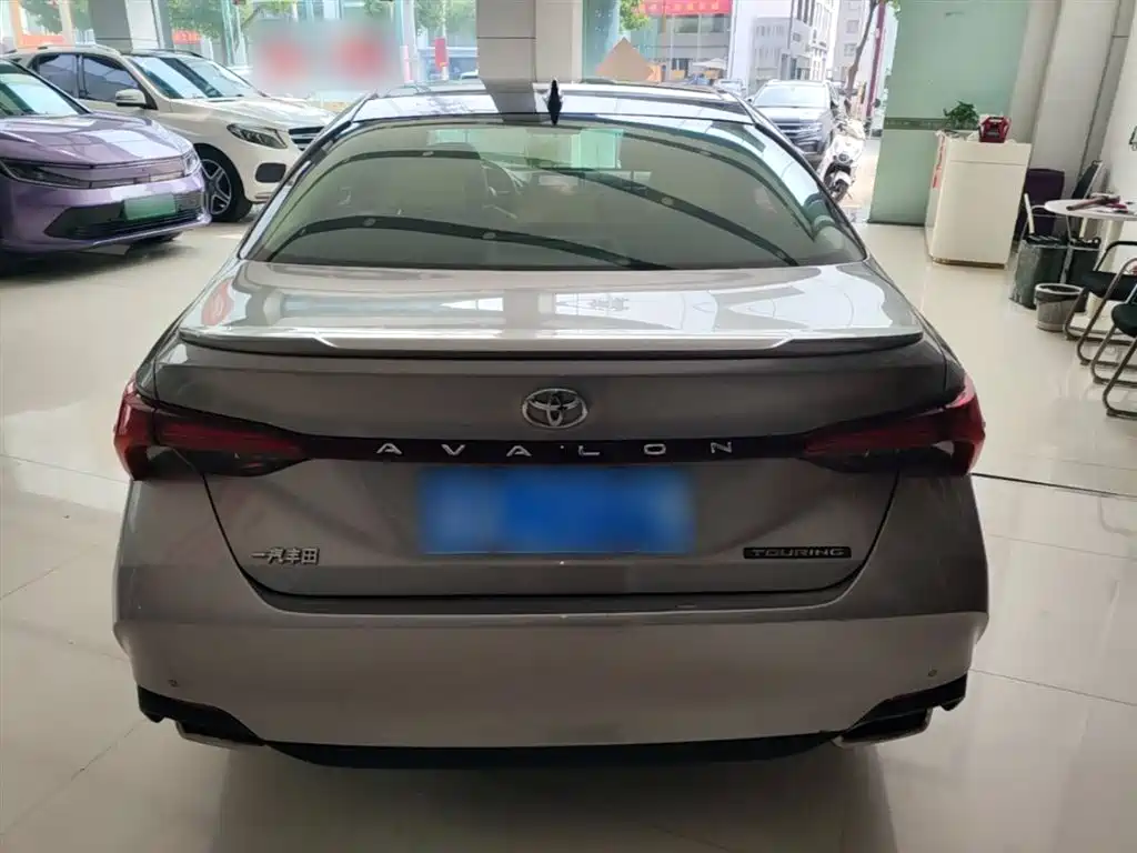 Toyota Avalon 2019 2.5L Touring Premium Edition China VI фото 6