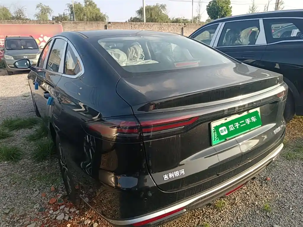 Geely Galaxy Galaxy Stellar 6 2025 60km Voyager Edition фото 5