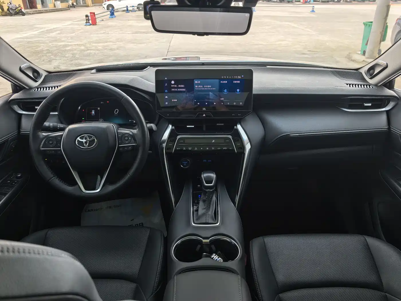 Toyota Venza 2022 Dual Engine 2.5L CVT 4WD Supreme фото 10