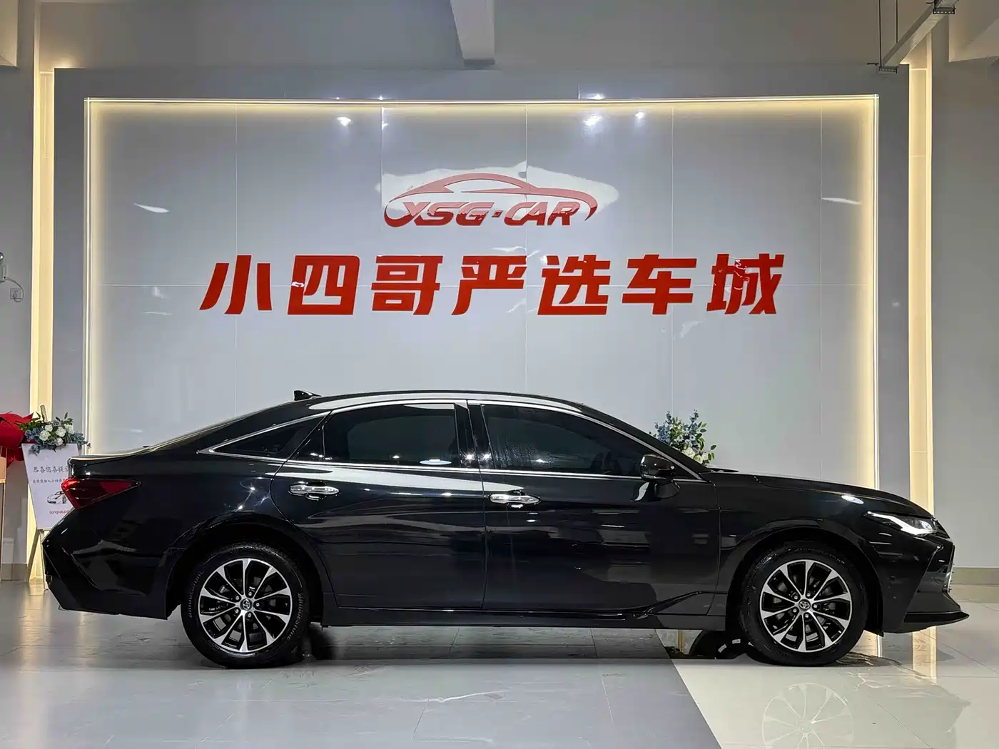 Toyota Avalon 2022 2.0L Luxury Edition фото 9