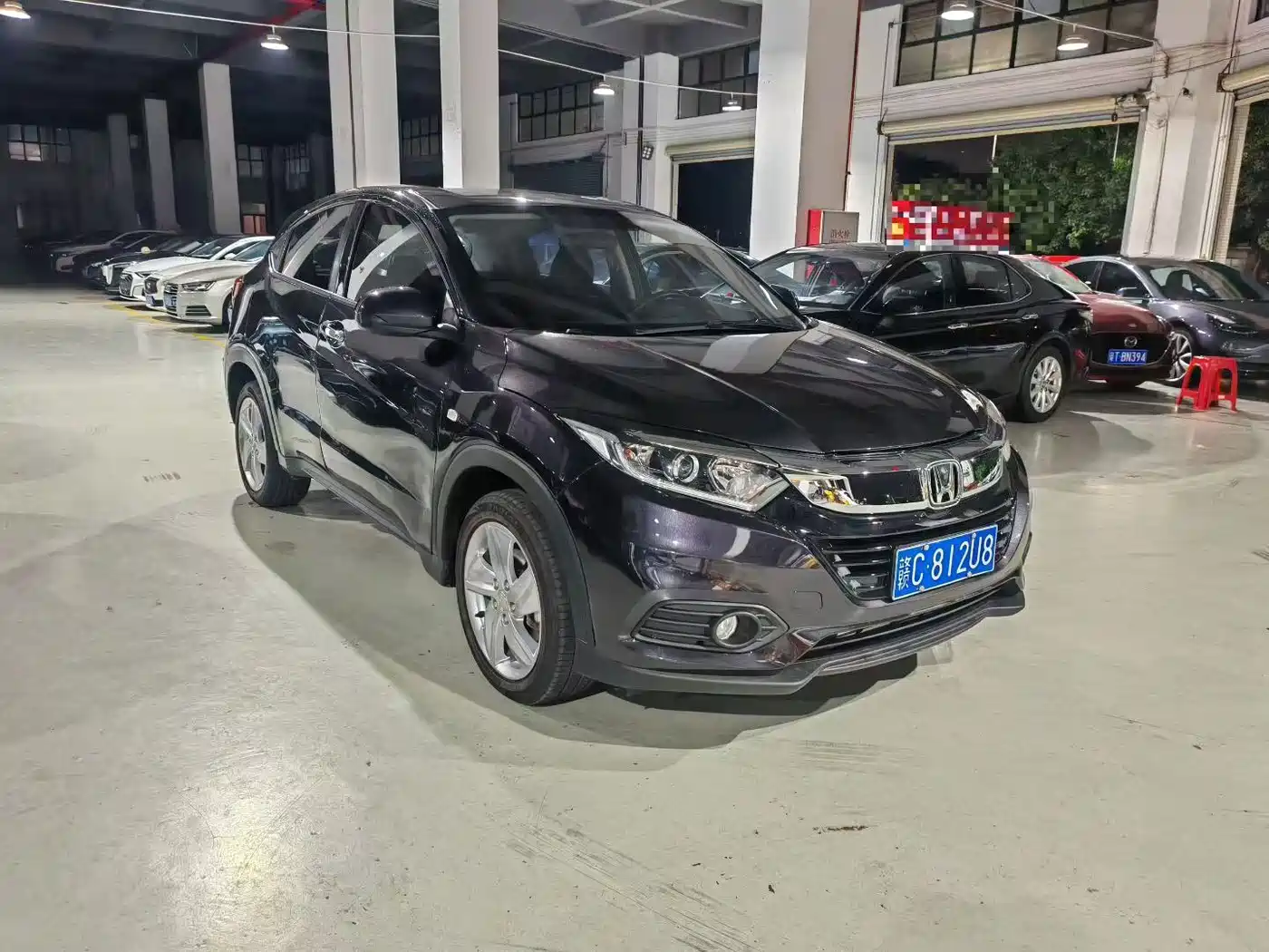 Фото 3 - Honda Vezel