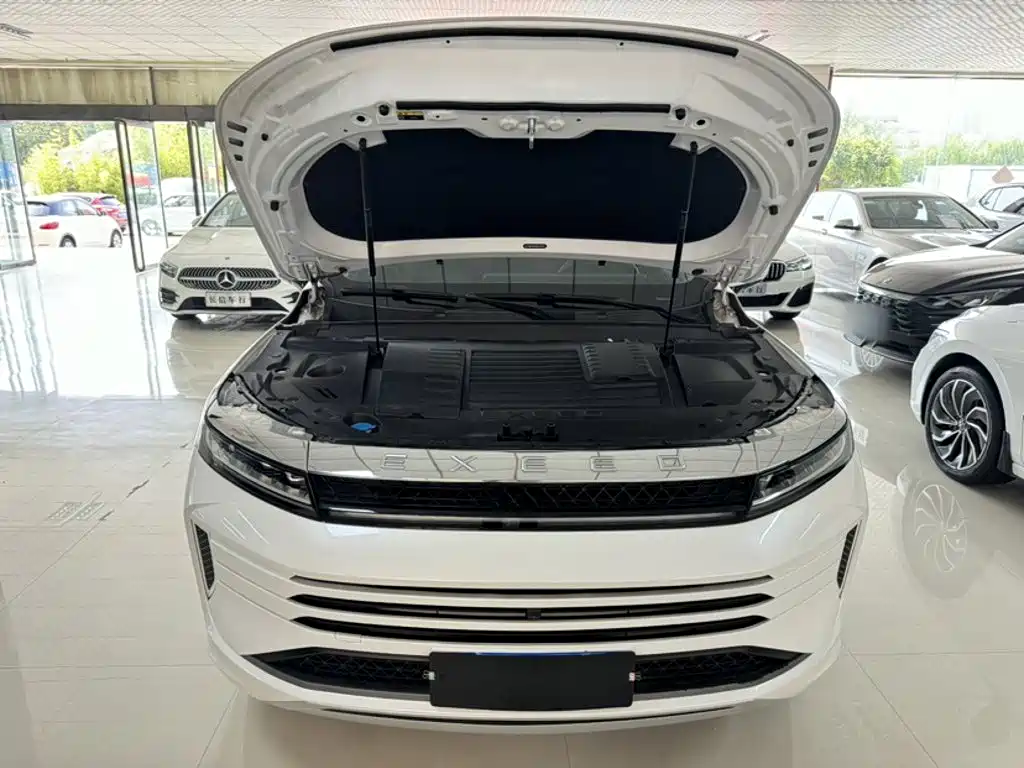 Exeed Windchaser 2021 2020 Riding the Wind and Waves 1.5T CVT Star Glory Edition