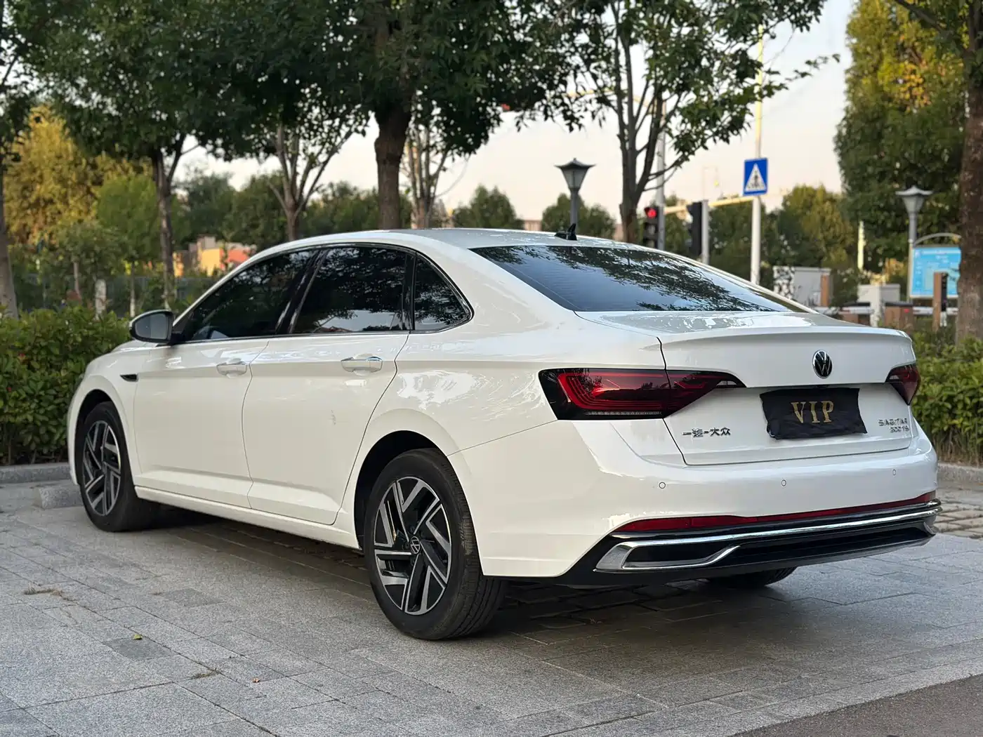 Volkswagen Sagitar, миниатюра 7