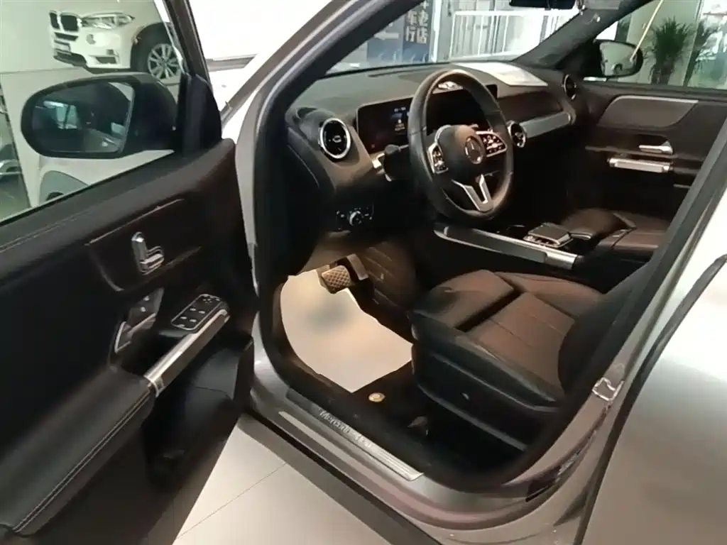 Mercedes-Benz GLB 2020 GLB 200 Dynamic фото 16