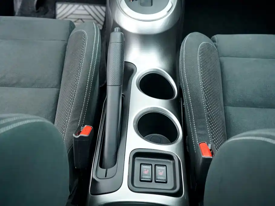 Infiniti ESQ 2019 2014 1.6L Free Edition