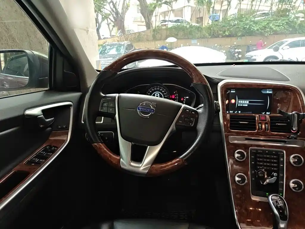 Volvo XC60 2015 2015 T5 Smart Advance Edition