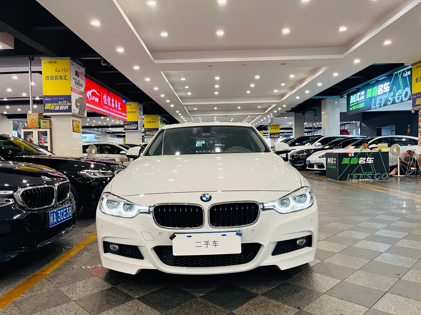 BMW 3 Series 2017 320Li M Sport фото 2