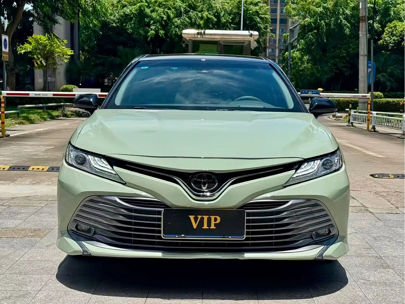 Toyota Camry 2019 2.5G Luxury (China V) фото 2
