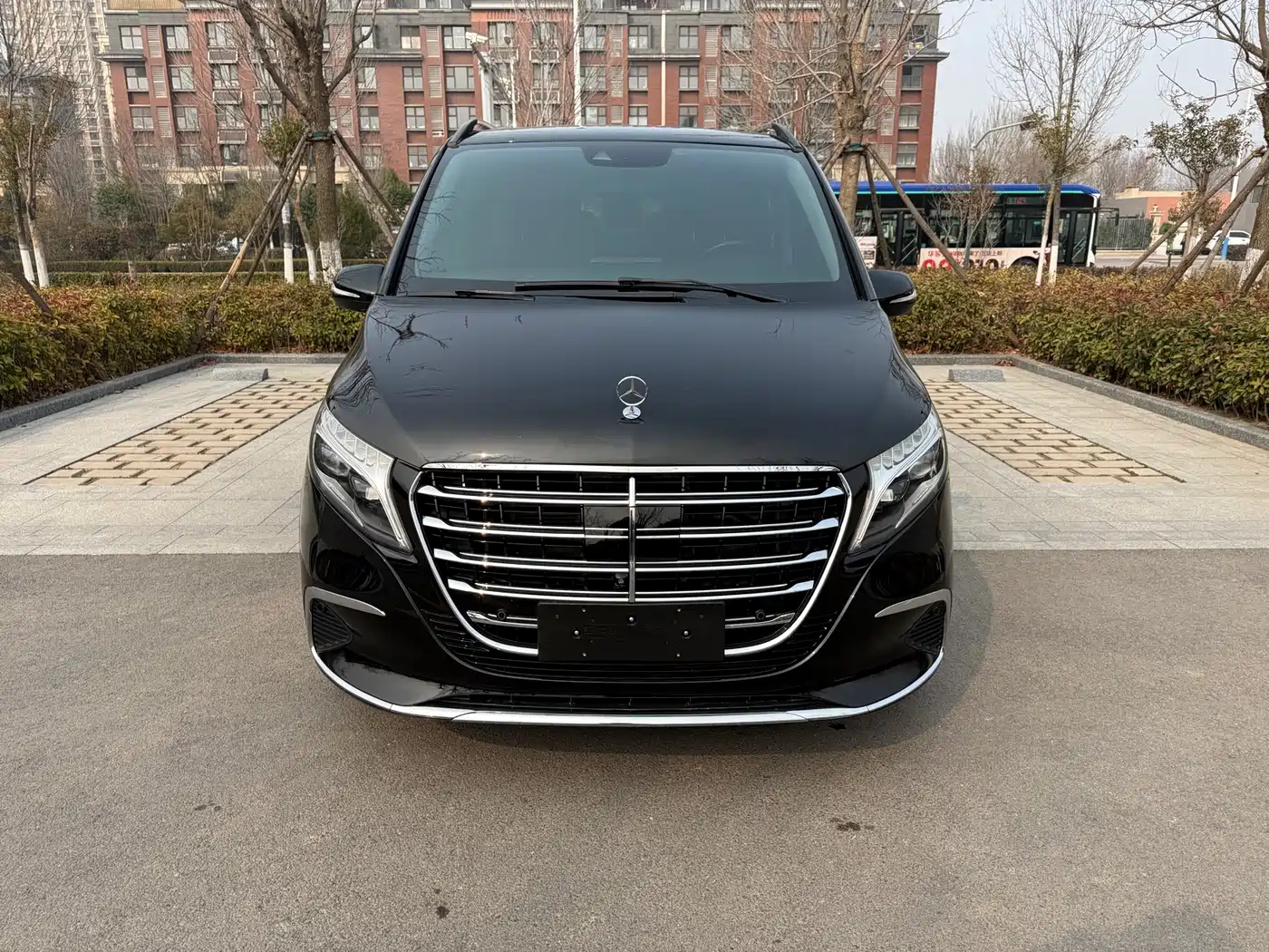 Mercedes-Benz V-Class 2022 V 260 L Long Wheelbase Prestige Edition фото 2