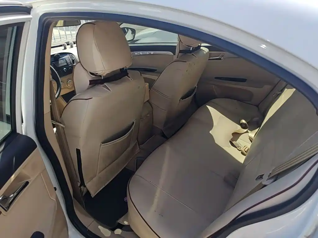 Photo 22 - Roewe 350