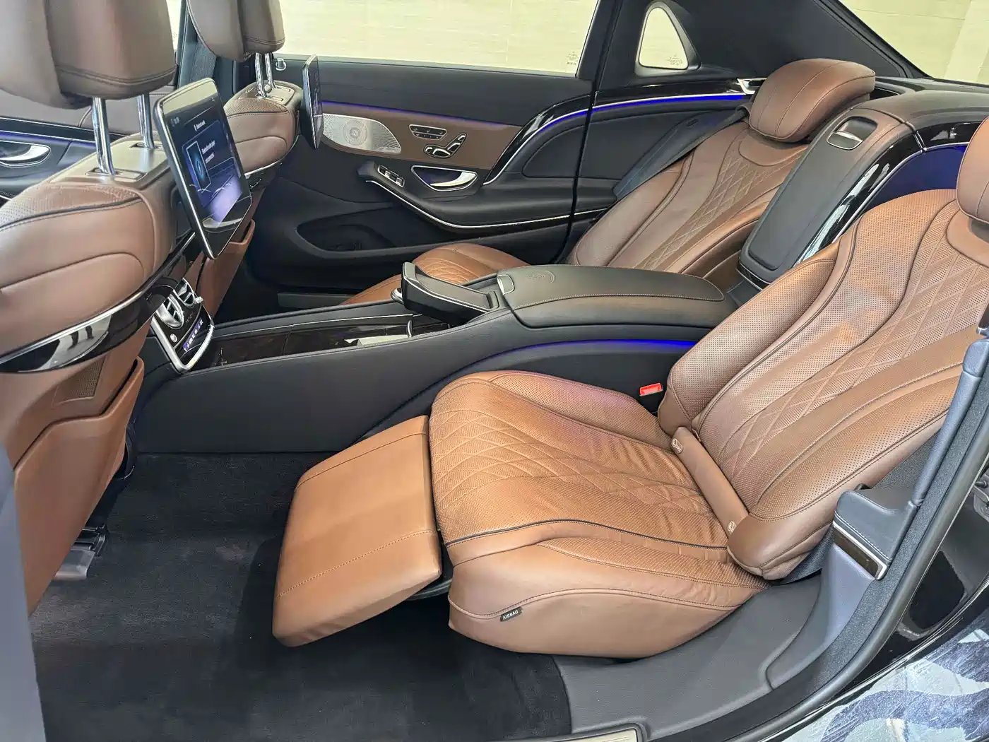 Mercedes-Benz Maybach S-Class 2019 S 560 4MATIC фото 12