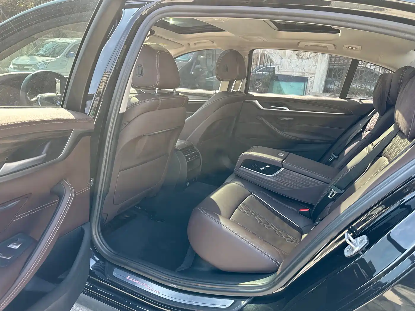 BMW 5 Series 2020 530Li Leading Luxury Package фото 14