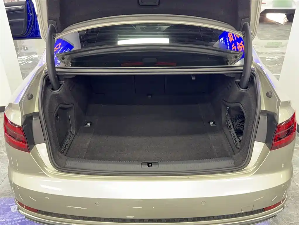 Audi A4L 2019 40 TFSI Fashion (China VI) фото 15