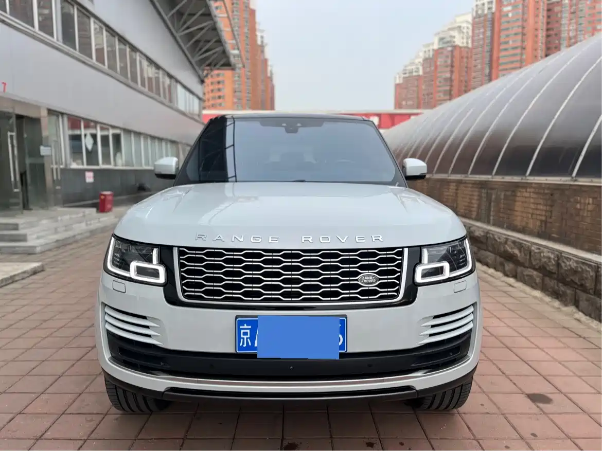 Land Rover Range Rover 2019 3.0 SC V6 Heritage Extended Edition фото 2