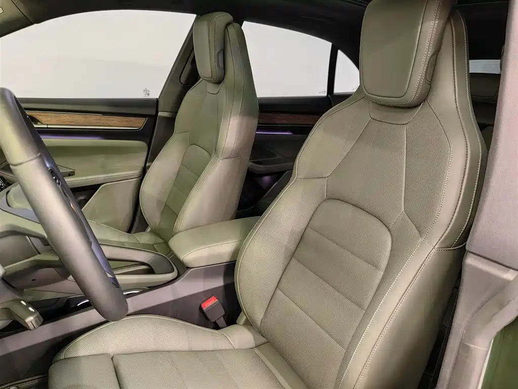 Porsche Macan EV 2026 2025 Macan 4 Dynamic Edition