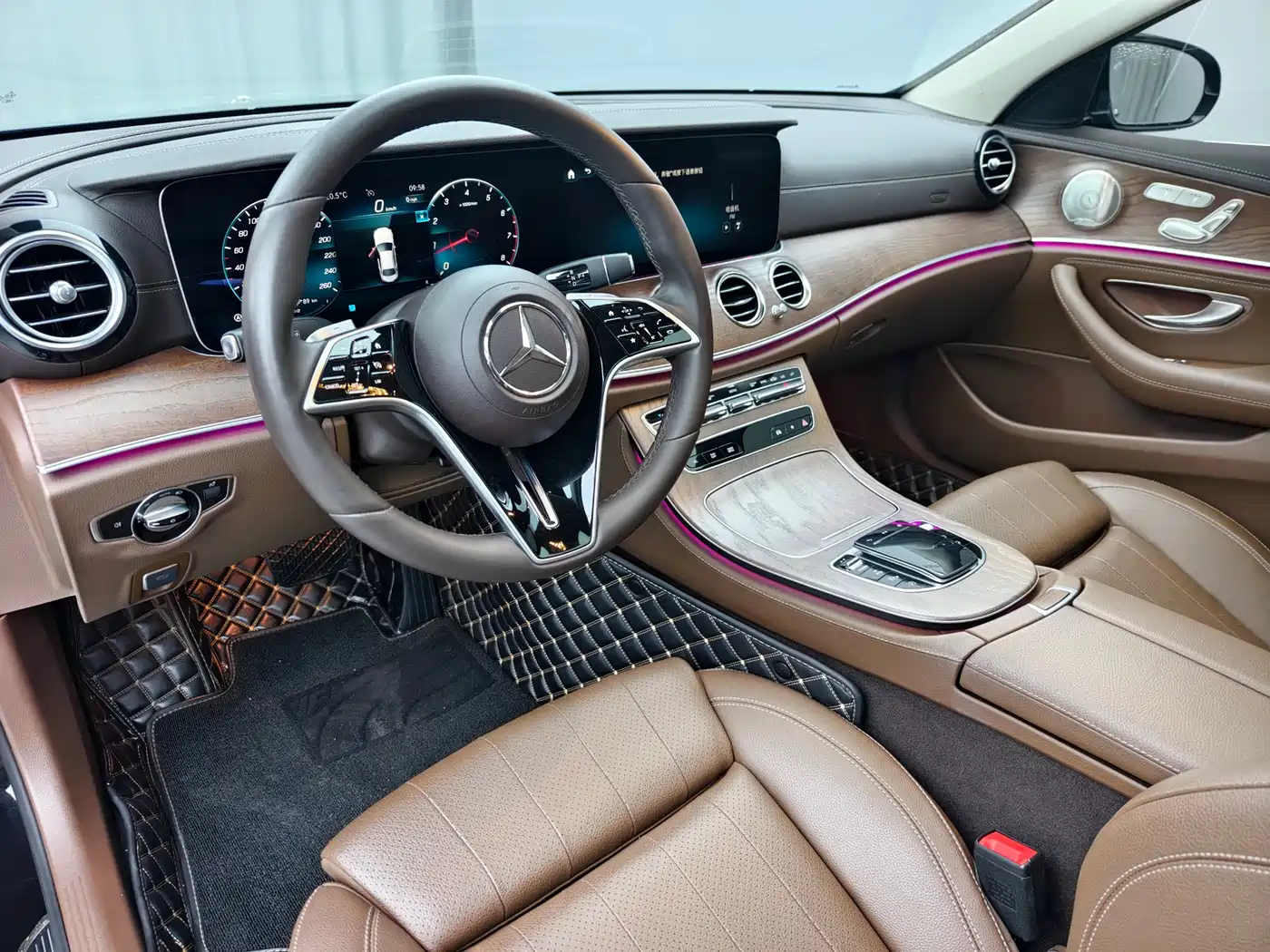 MERCEDES-BENZ E CLASS