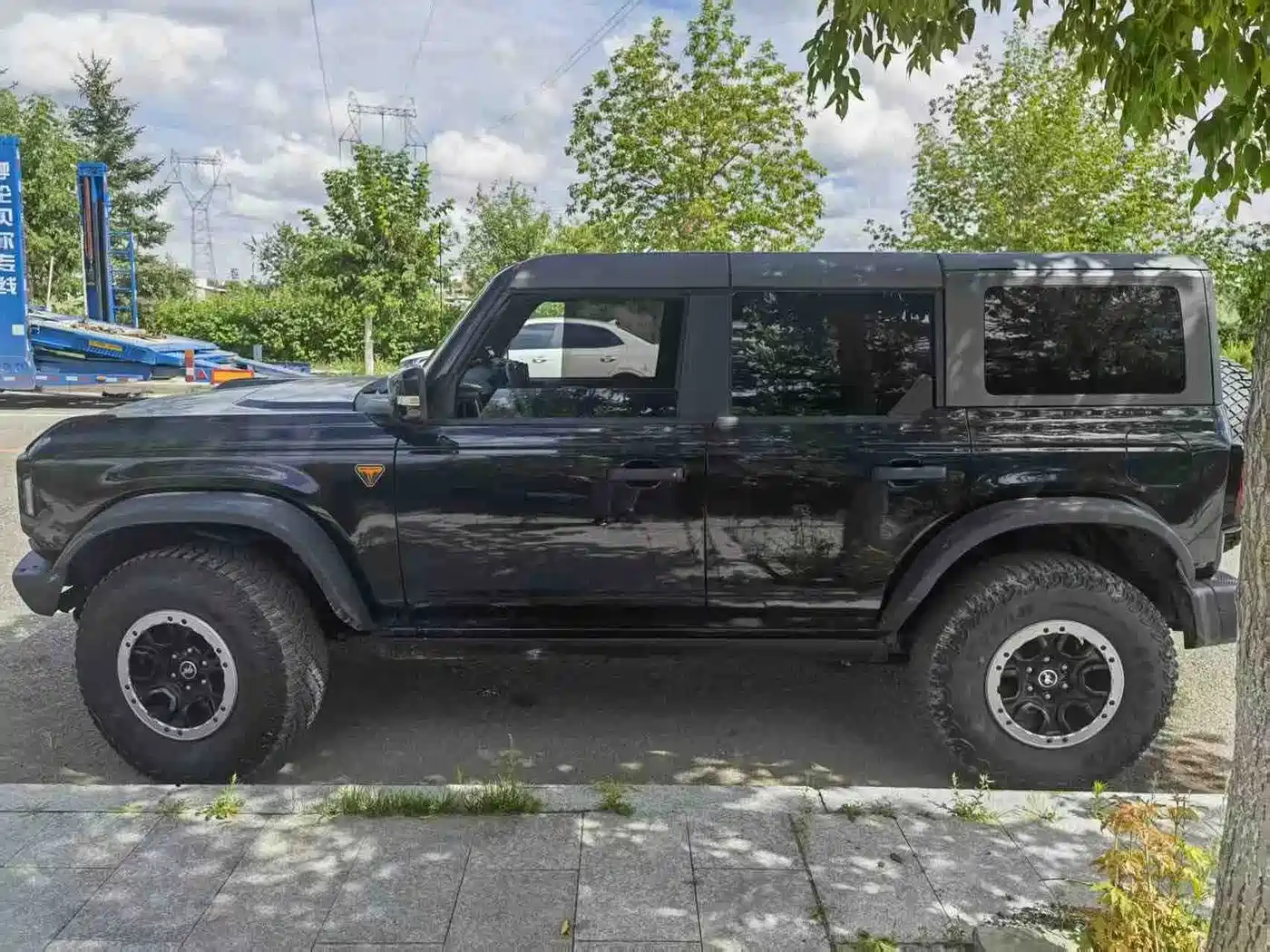 Ford Bronco 2025 2024 2.3T Badlands