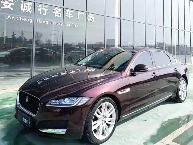 JAGUAR XFL