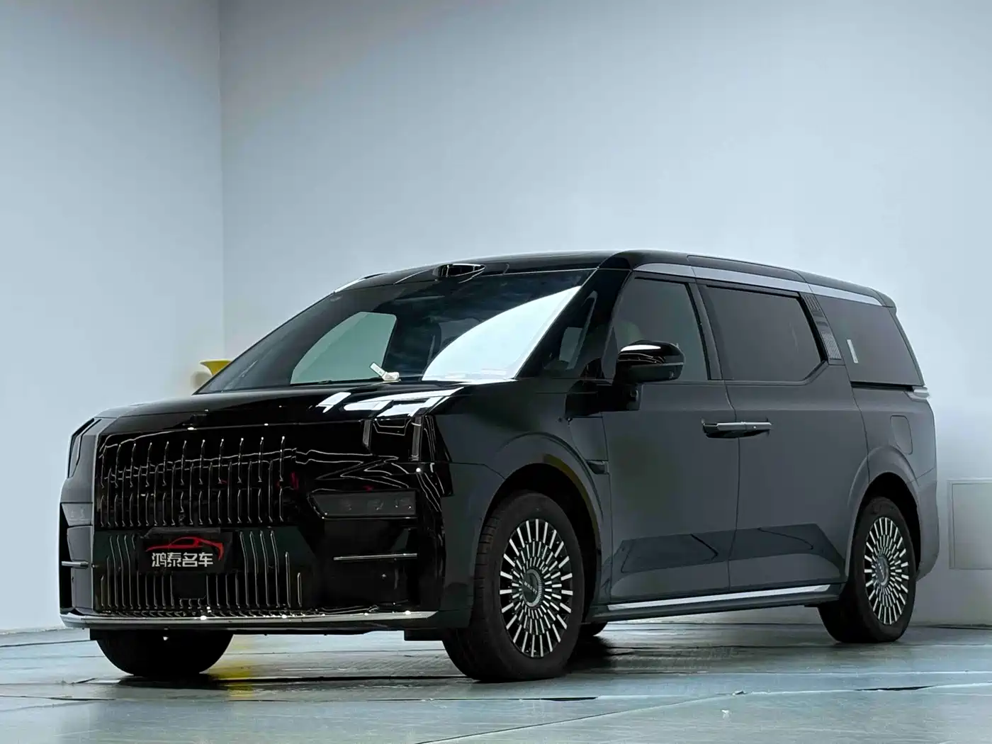 ZEEKR 009 2025 2024 7-Seat Aisle AWD Version 108kWh