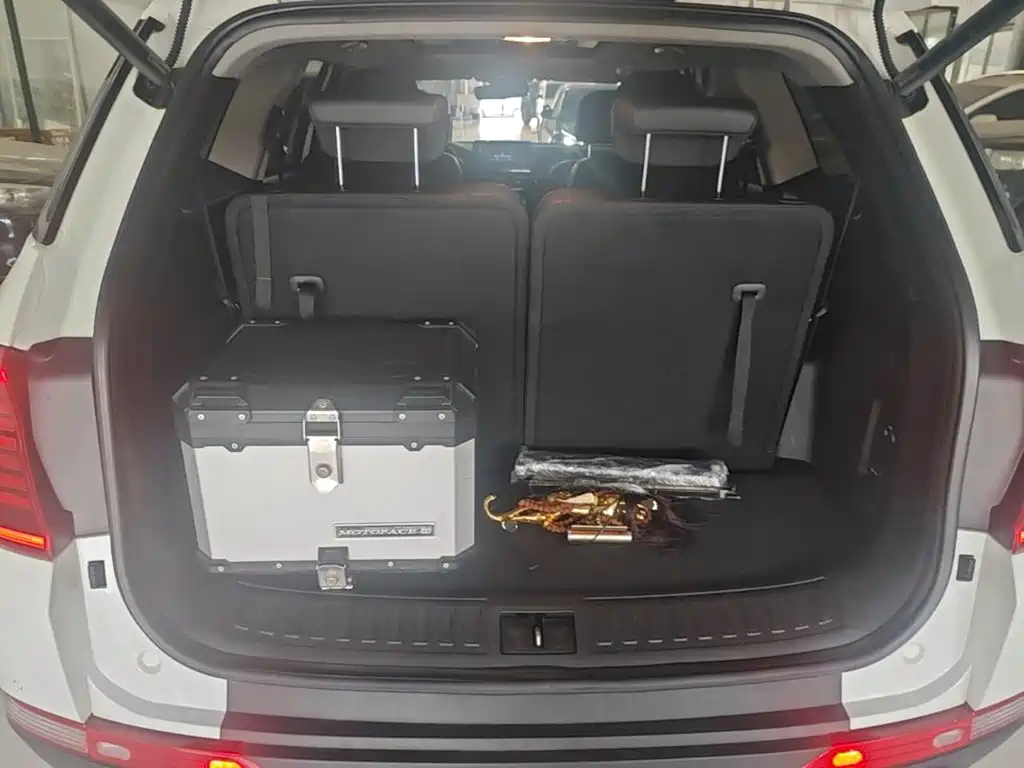 صورة 19 - Hyundai Santa Fe