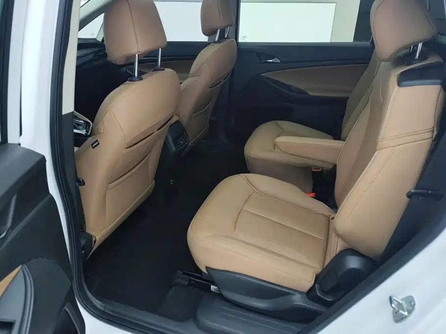 Buick GL6 2023 2021 323T Mild Hybrid Connected Luxury