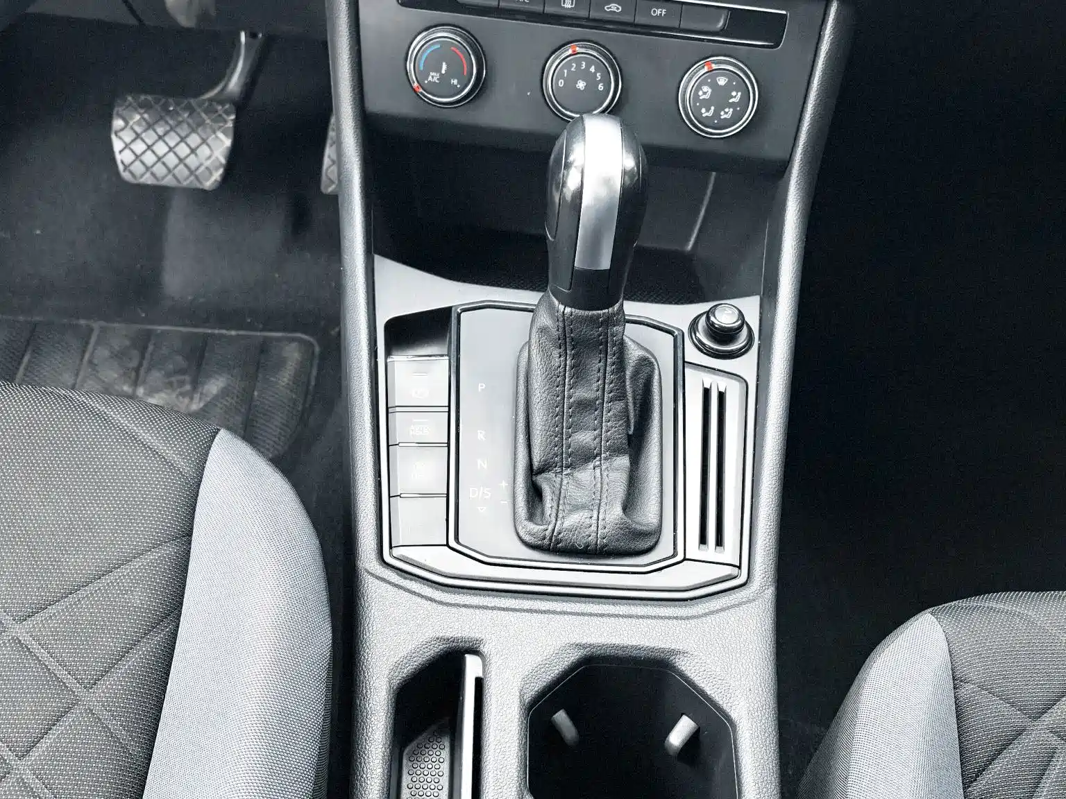 Photo 15 - Volkswagen Lavida