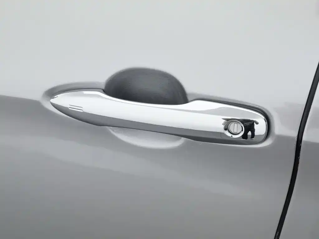 Toyota Avalon 2020 2019 Hybrid 2.5L XLE Premium Edition China VI