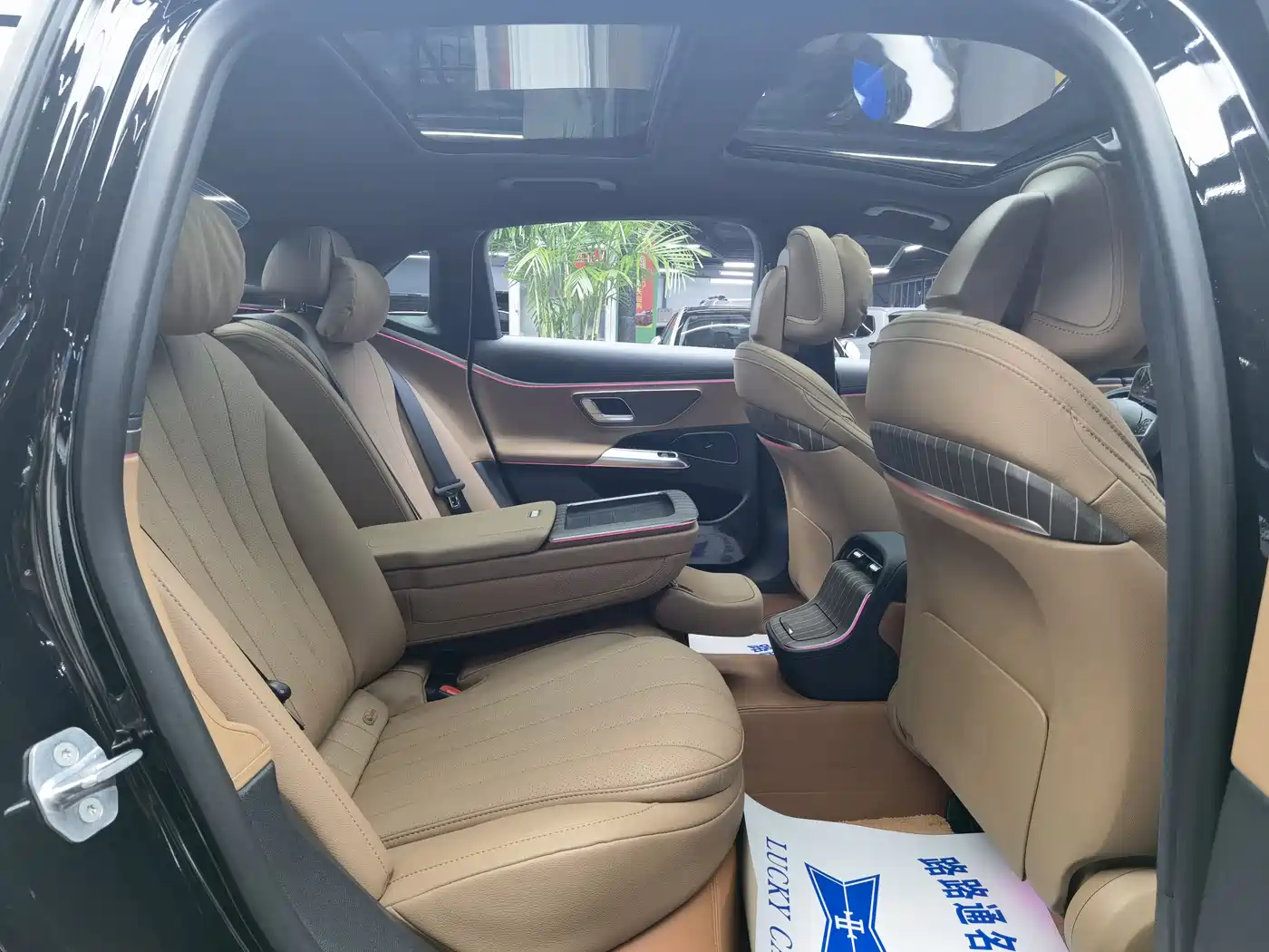 Mercedes-Benz E-Class 2025 E 300 L Fashion фото 9