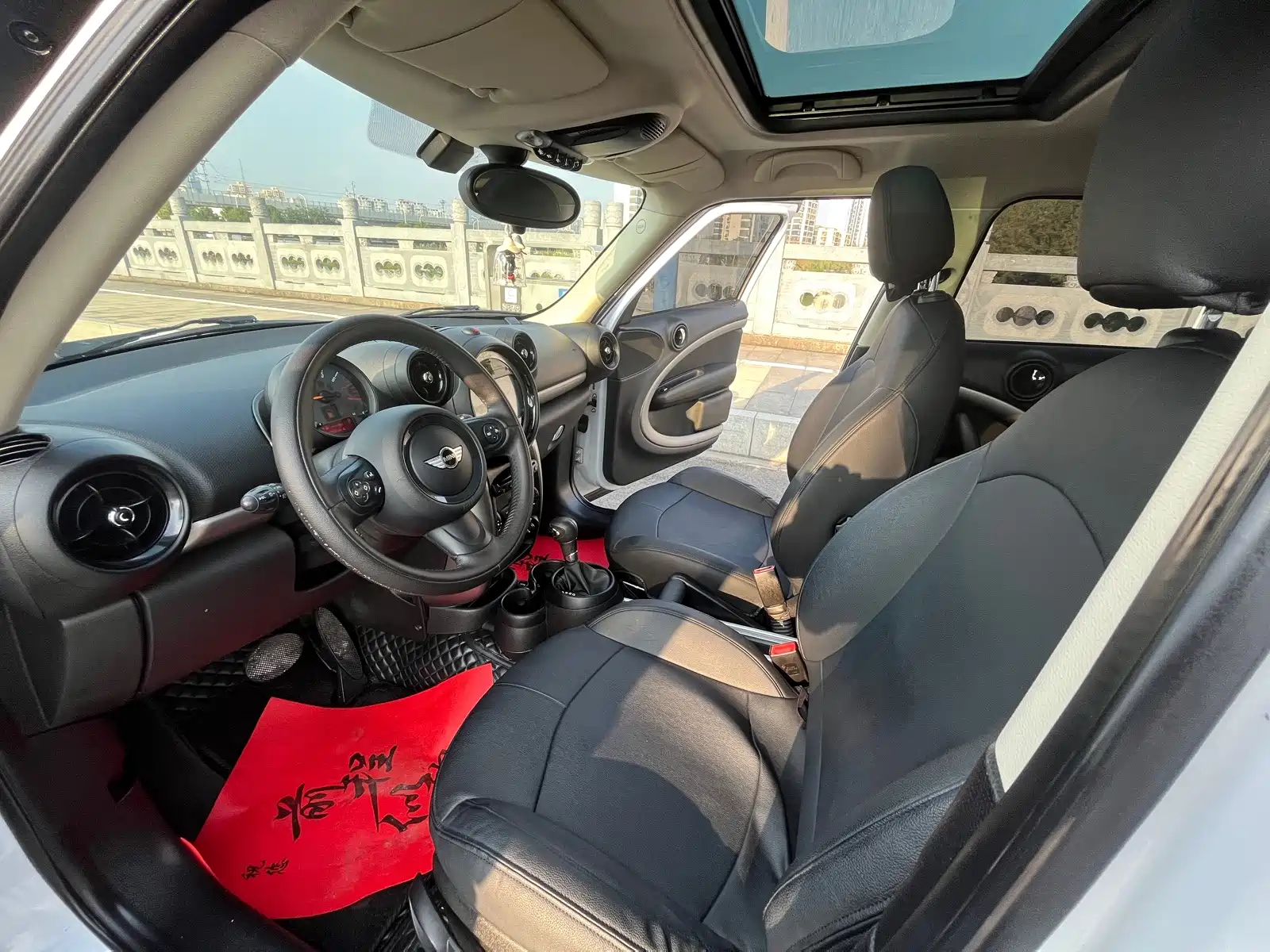 Photo 10 - MINI COUNTRYMAN