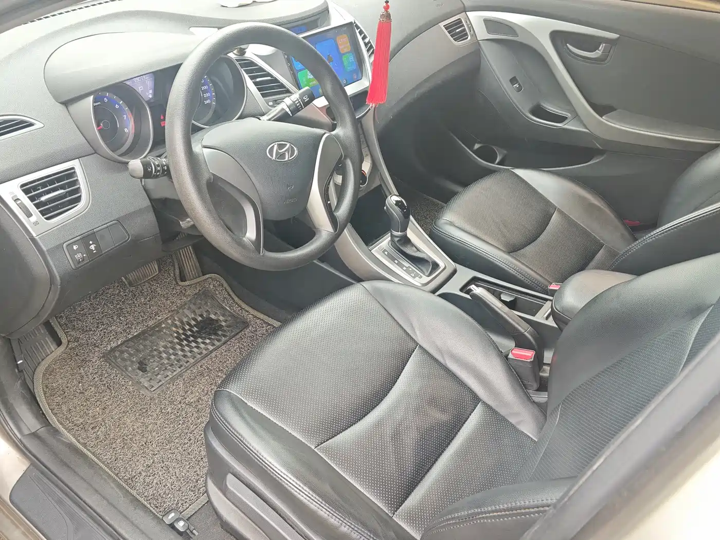 Hyundai Langdong 2016 1.6L Automatic Smart Edition фото 7