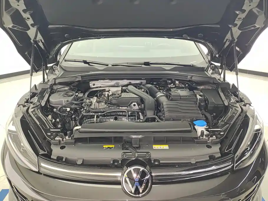 Volkswagen Lamando 2025 2025 Lamando L 1.5T Mid Trim