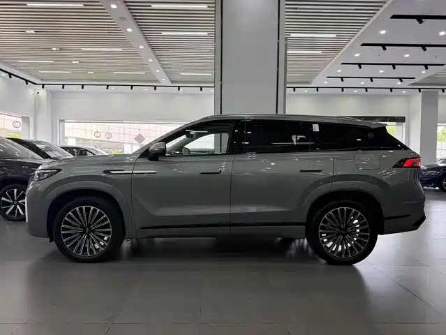 Chery Tiggo 9 C-DM 2025 1.5T 106KM Super Comfort Edition 5-Seater NCM — фото 3